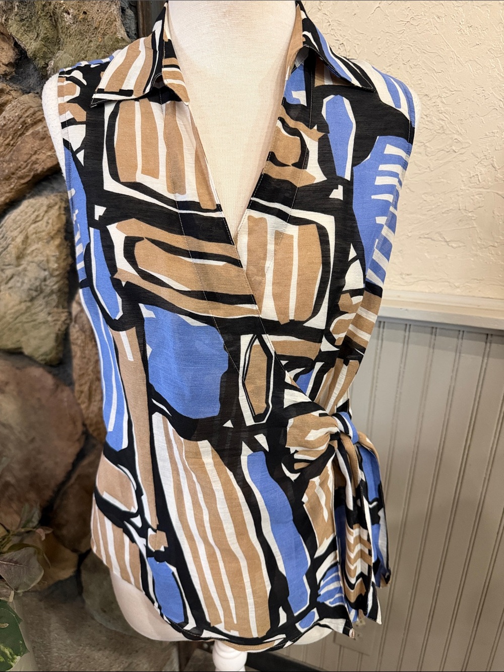 NIC+ZOE Abstract Wrap Top in Blue, Tan & Black